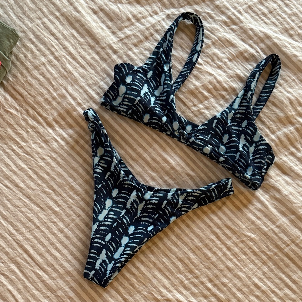 Skatie Navy and Light Blue Patterned Bikini